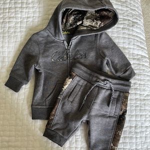 Cabela’s sweatsuit set for baby